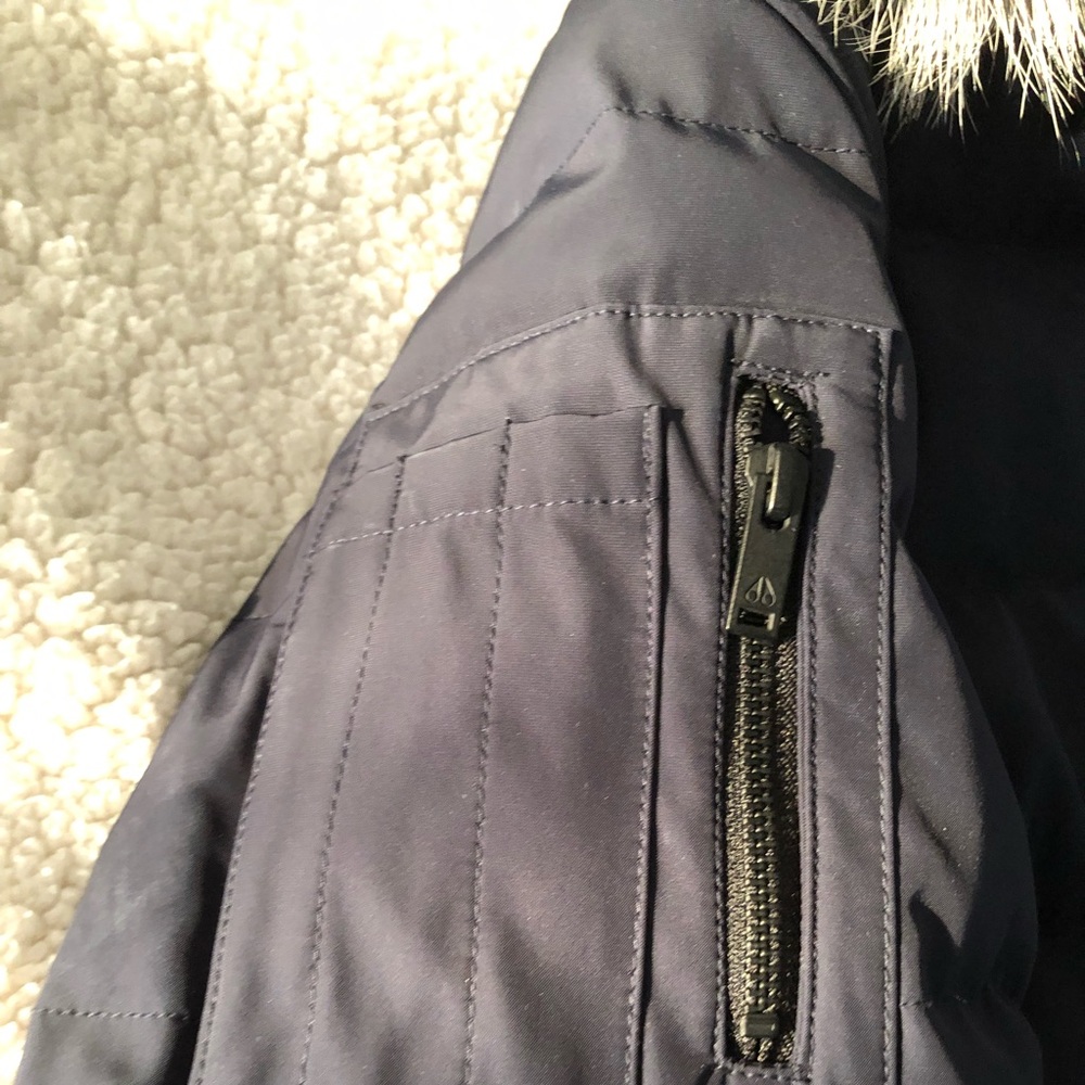 Moose knuckles down jacket - Picture 7 of 12